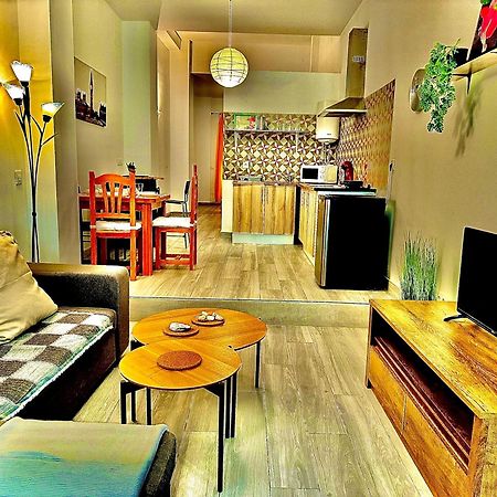 Violeta Loft A With Chill Out Terrace Sevilla Eksteriør bilde